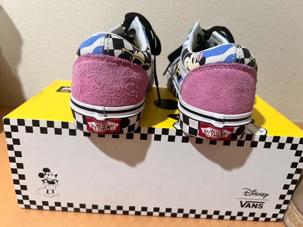 Vans x Disney Old Skool 80s Mickey Mouse Anniversary Collection Shoes - Picture 5 of 7
